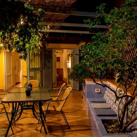 Bed & Breakfast Giganti Mezzanino Naples